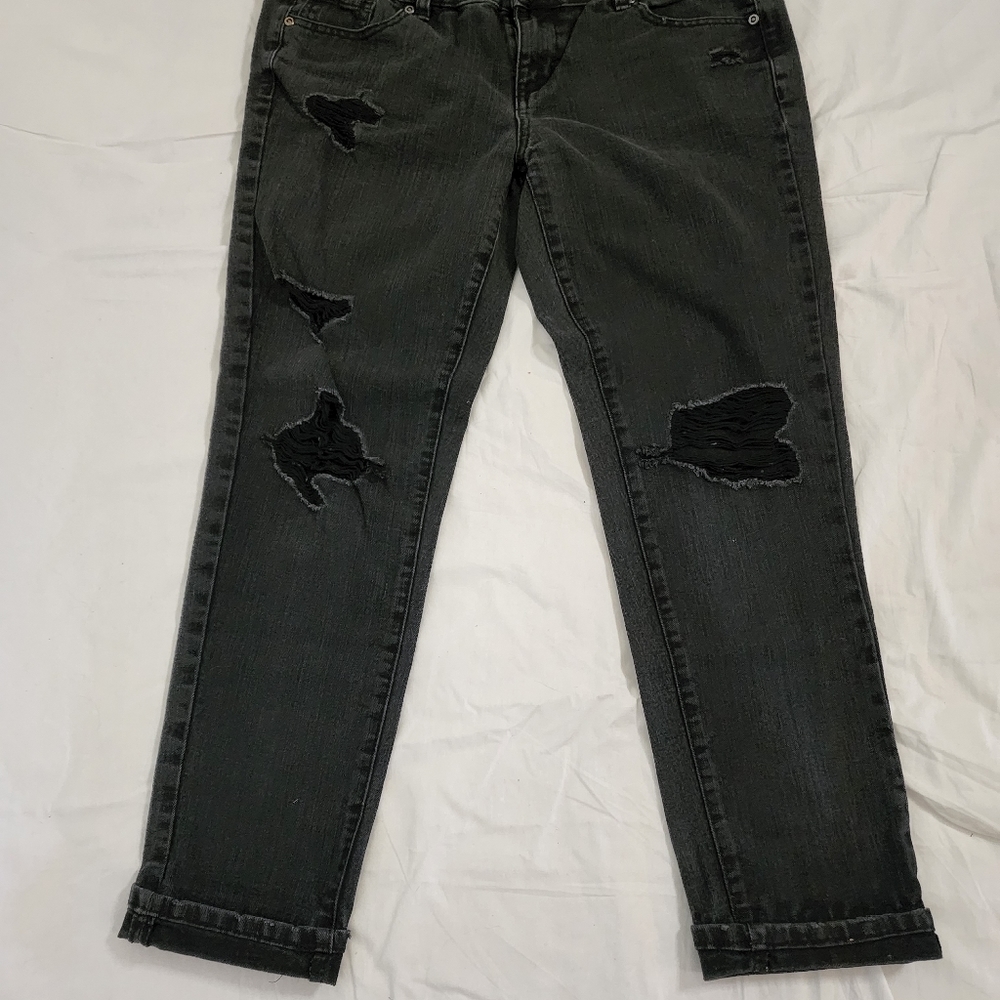 New York & Co. Women's Cropped Distressed Cuffed Boyfriend Black Jeans 👖 - Picture 3 of 13